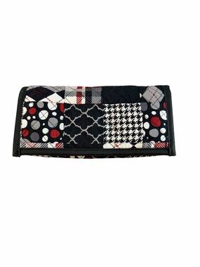 Donna Sharp quilted wallet with a unique design